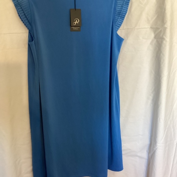 ADRIANNA PAPELL V-NECK DRESS - Picture 6 of 7